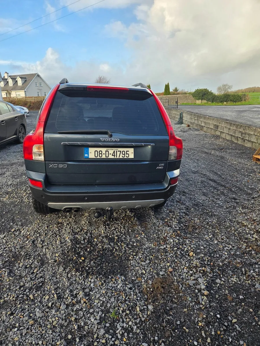 Volvo XC90 2008 - Image 2