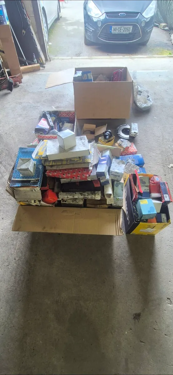 All for sale ! Old and new model parts - Image 1