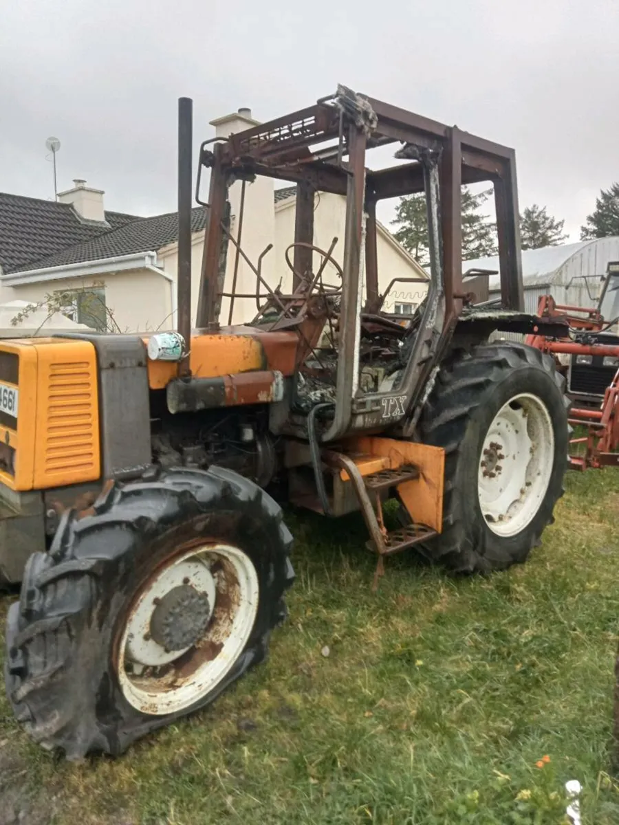 Renault Tractors Dismantling, Resale, Export - Image 1