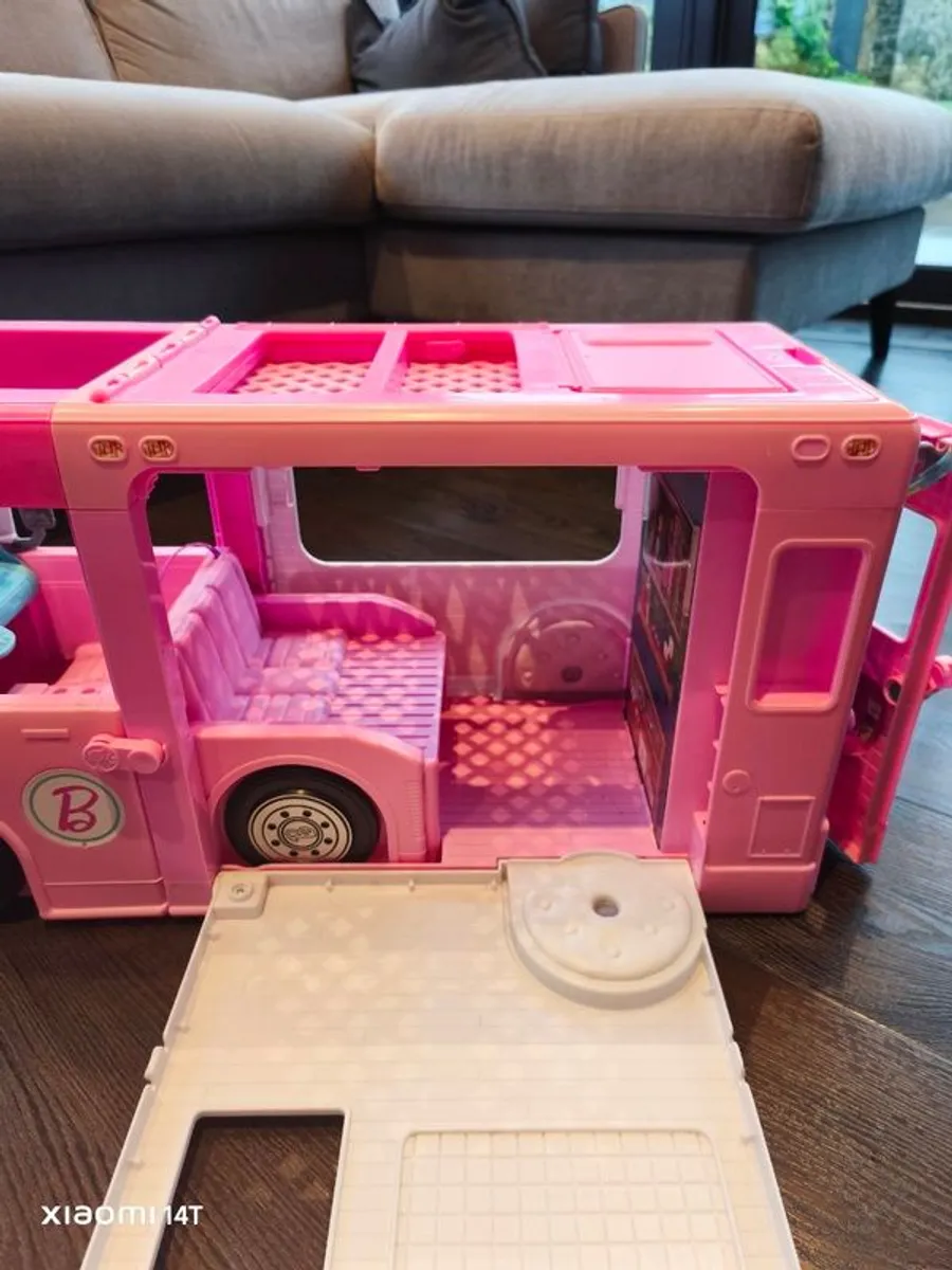 Barbie camper van - Image 2