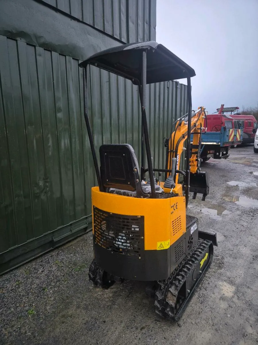 Captok Mini digger - Image 3