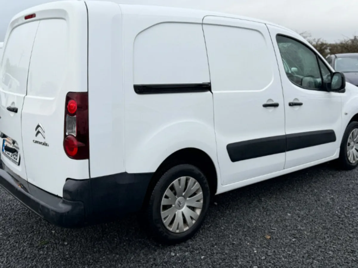 Citroen Berlingo 725 X L2 HDI 6DR - Image 3