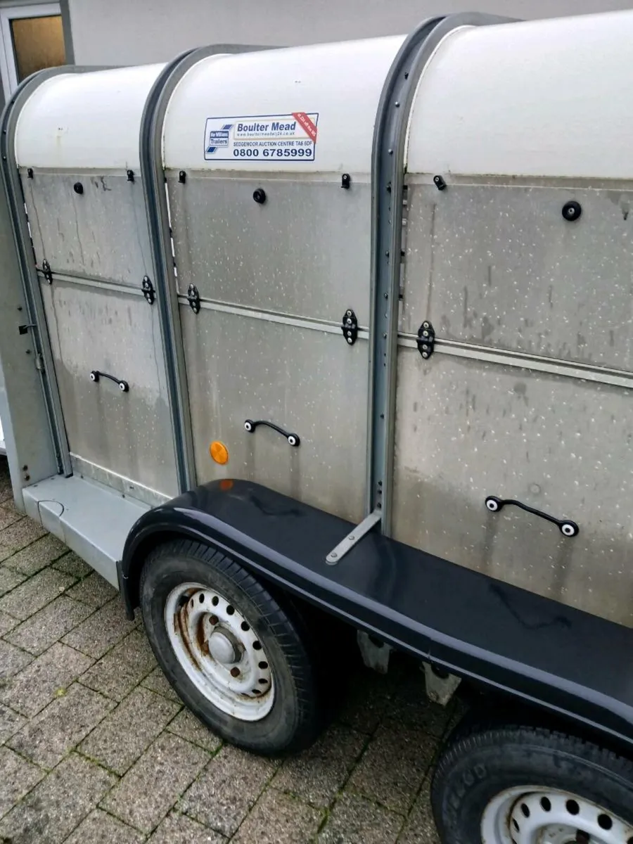Sheep trailer as new - Image 4