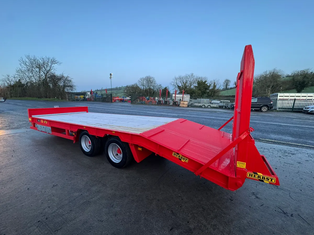 *** NEW HERBST LOW LOADER *** - Image 4