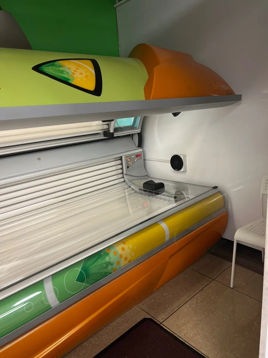 Soltron Lie Down Sunbed - Image 1