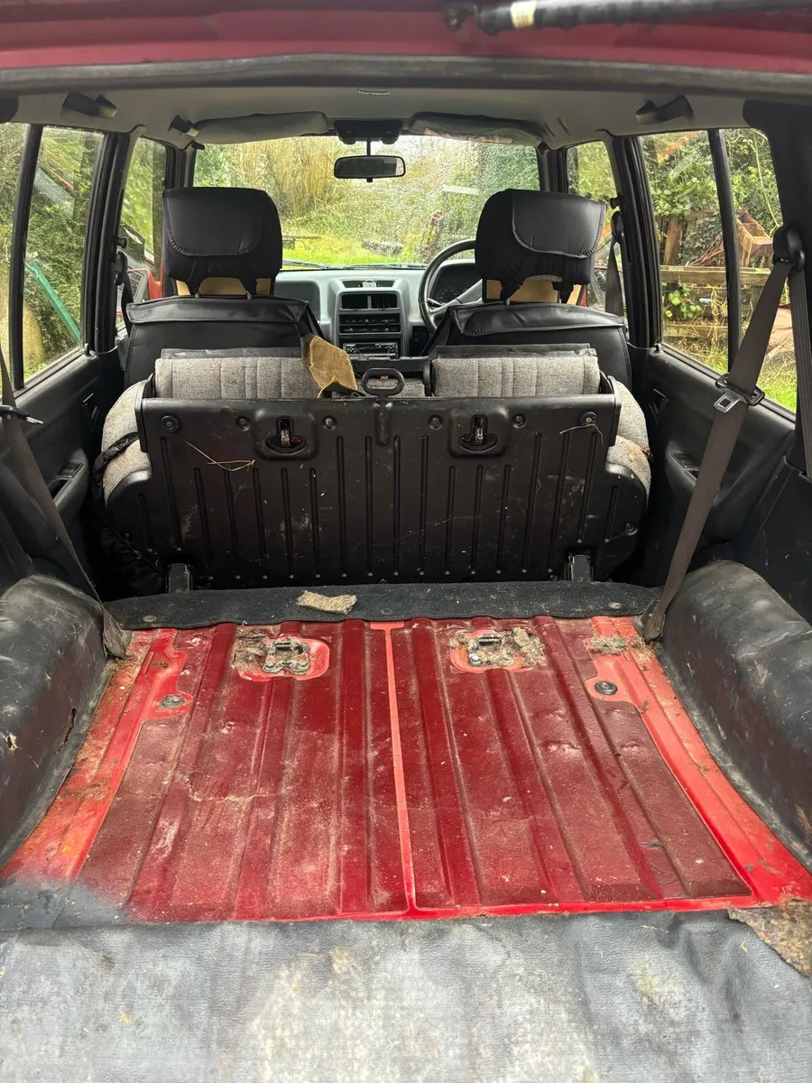 4x4 Suzuki Escudo - Image 4