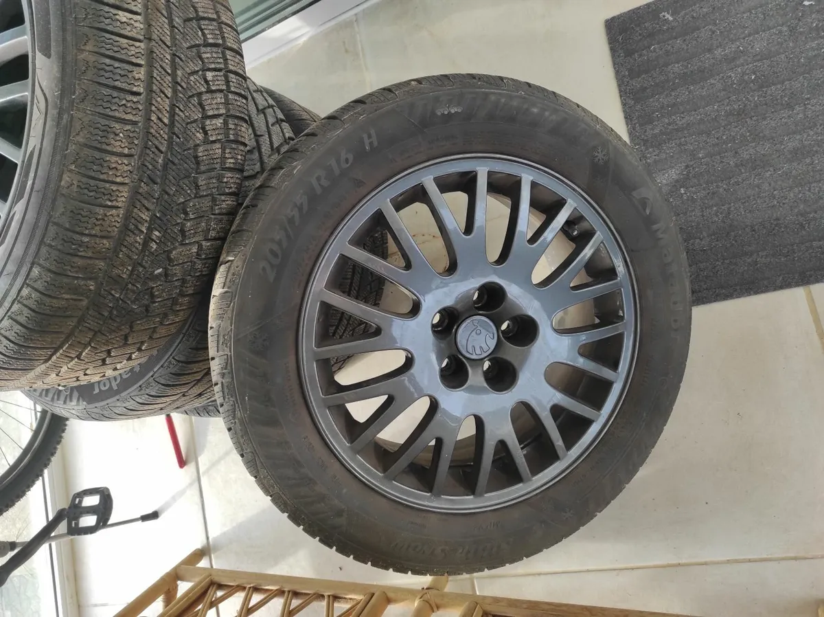 Selling 5x100 wheels with tires. - Image 3