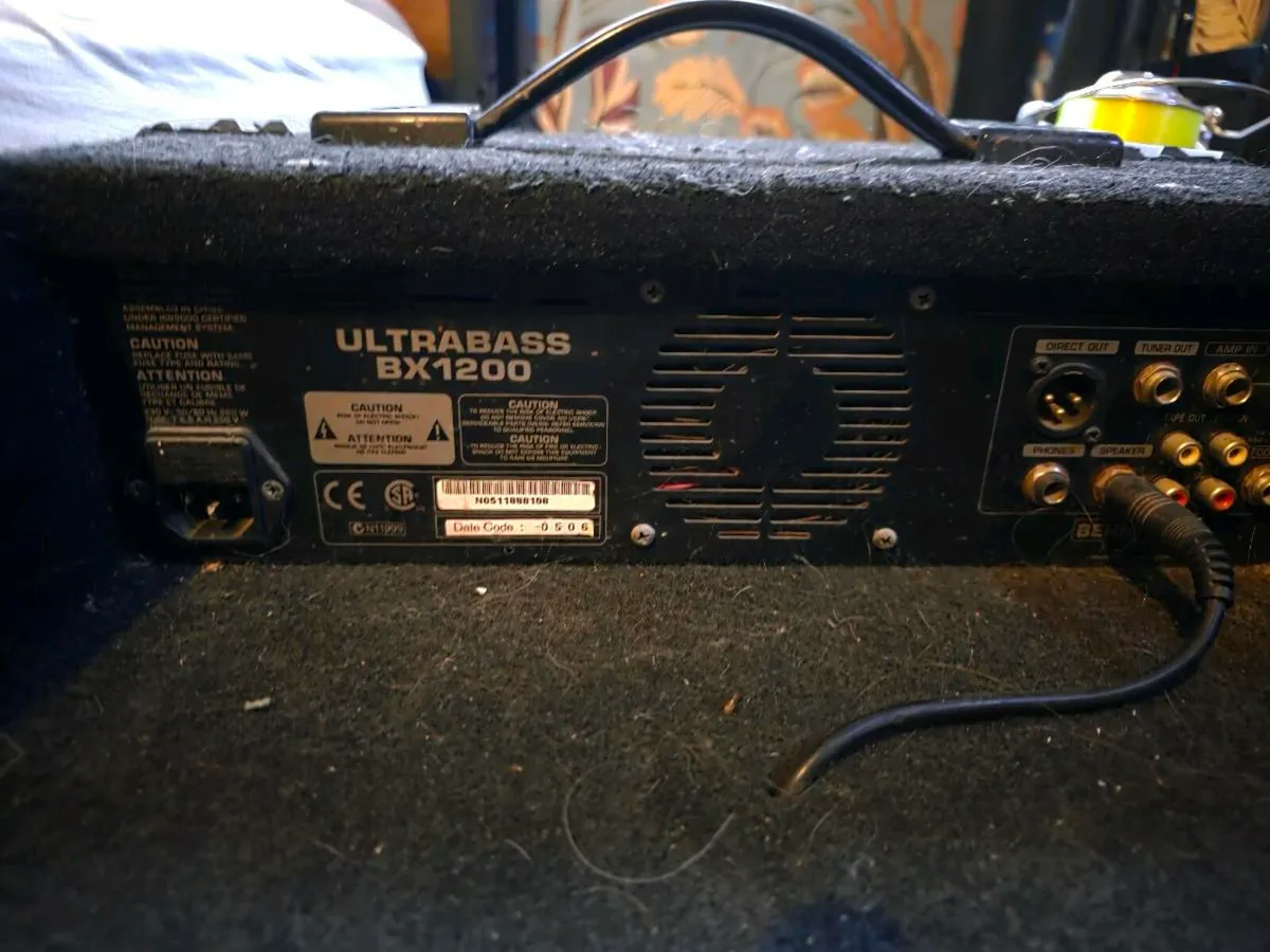 Electric guitar a d amp - Image 4