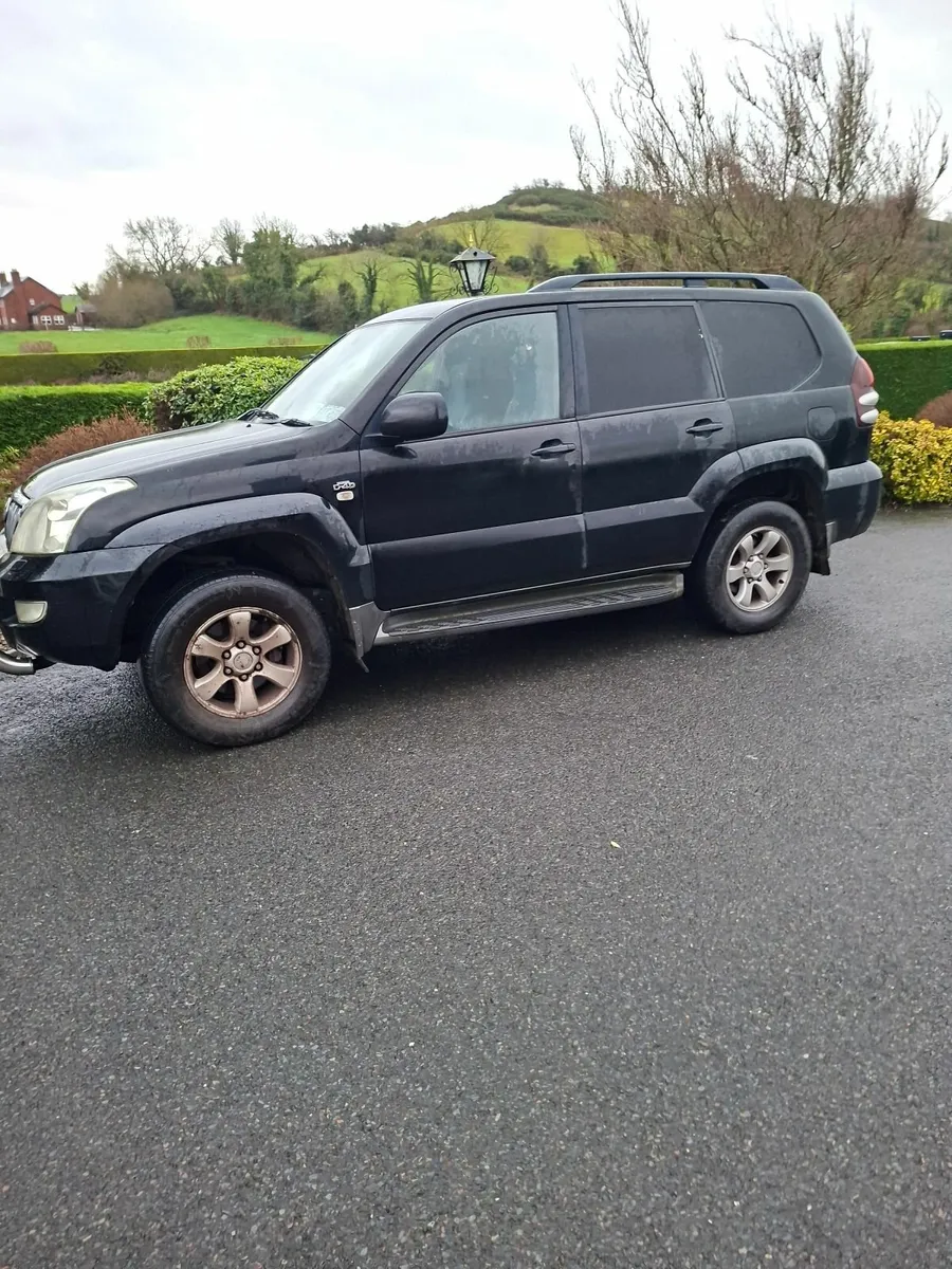 04 Toyota land cruiser - Image 4