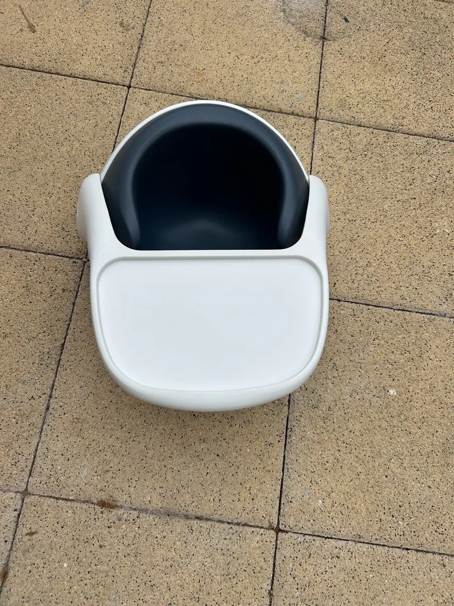 Baby changing/ feeding accessories - Image 4