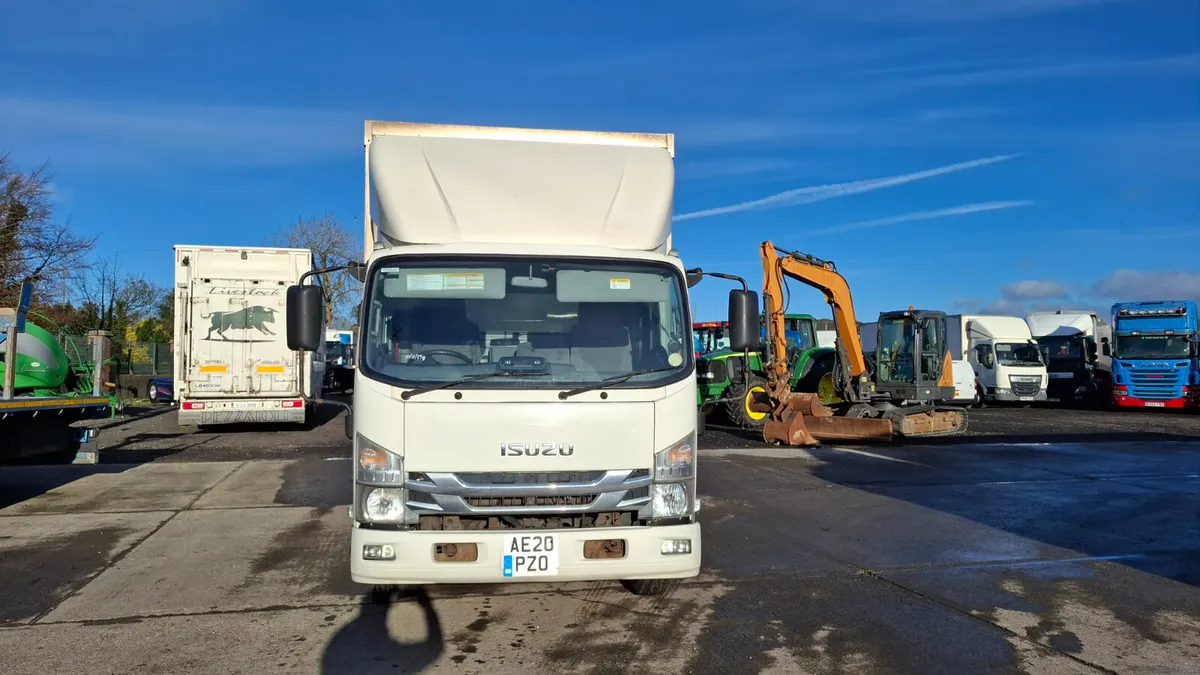 2020 Isuzu N75.190 Curtain Sider  Tail Lift - Image 2