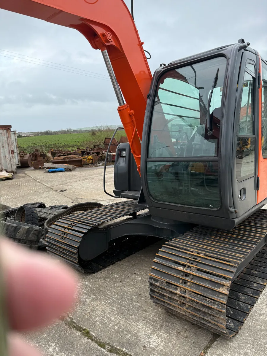 Hitachi Zaxis 70-1 - Image 4