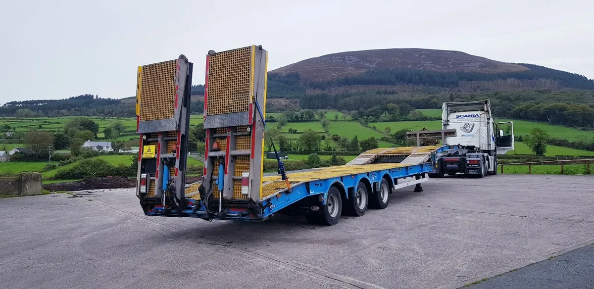 20017 Low Loader Trailer 3 Axle - Image 3
