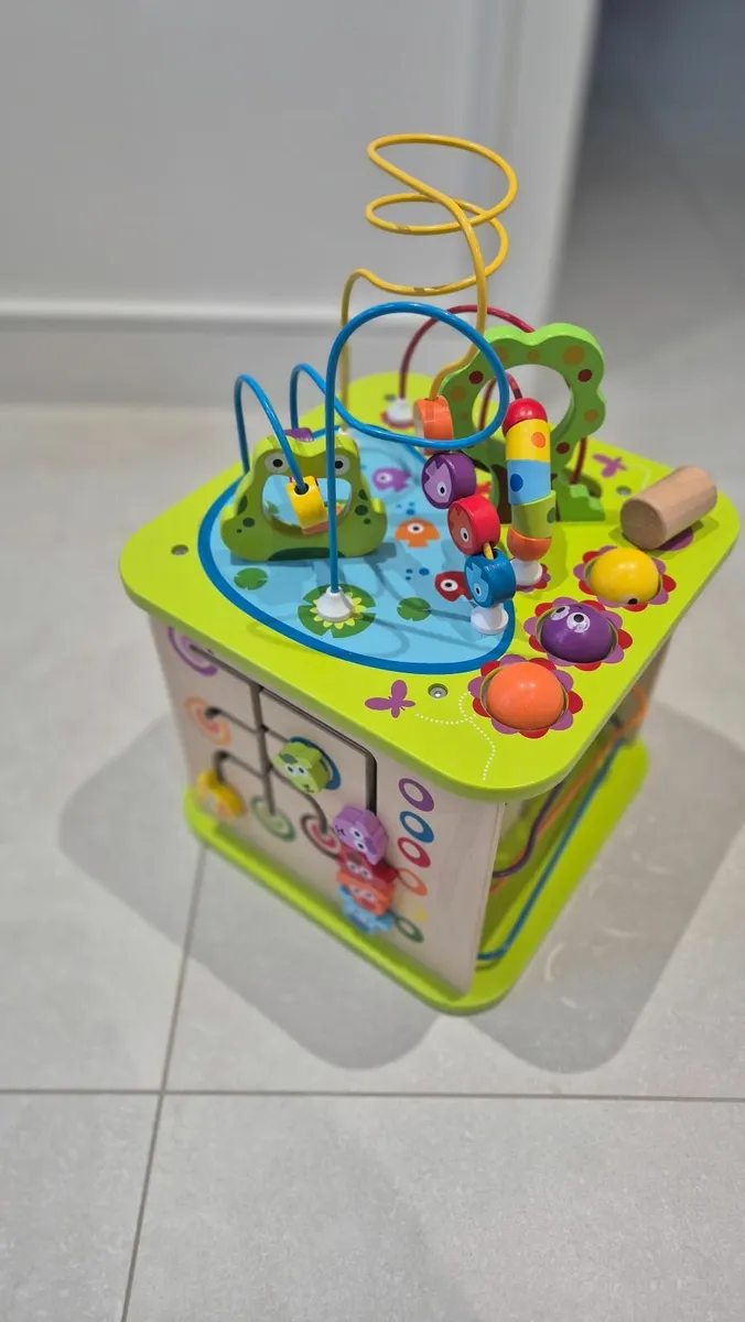 Country critters activity play cube rrp 140 - Image 2
