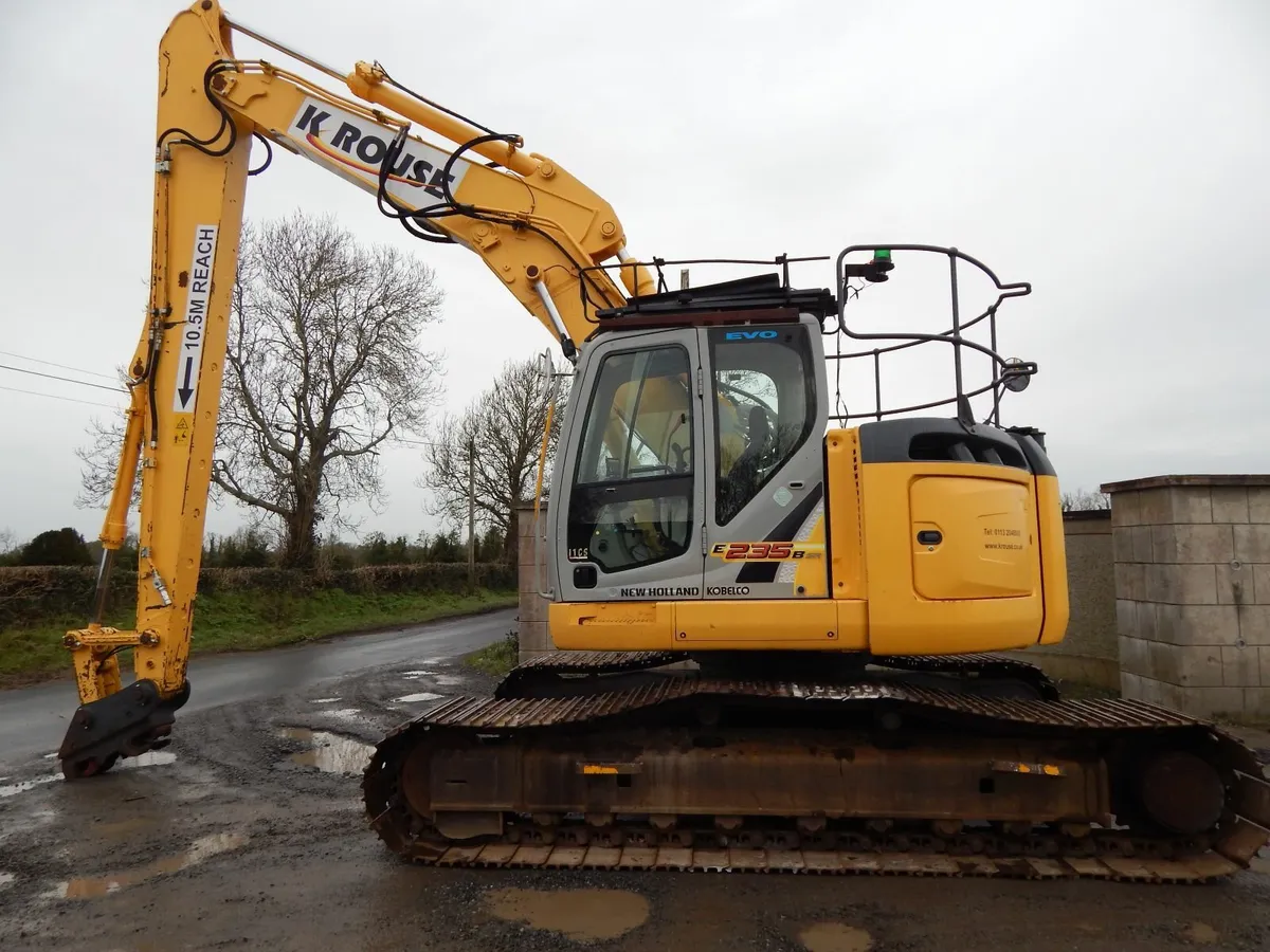 New Holland 235  3 Piece Boom - Image 1