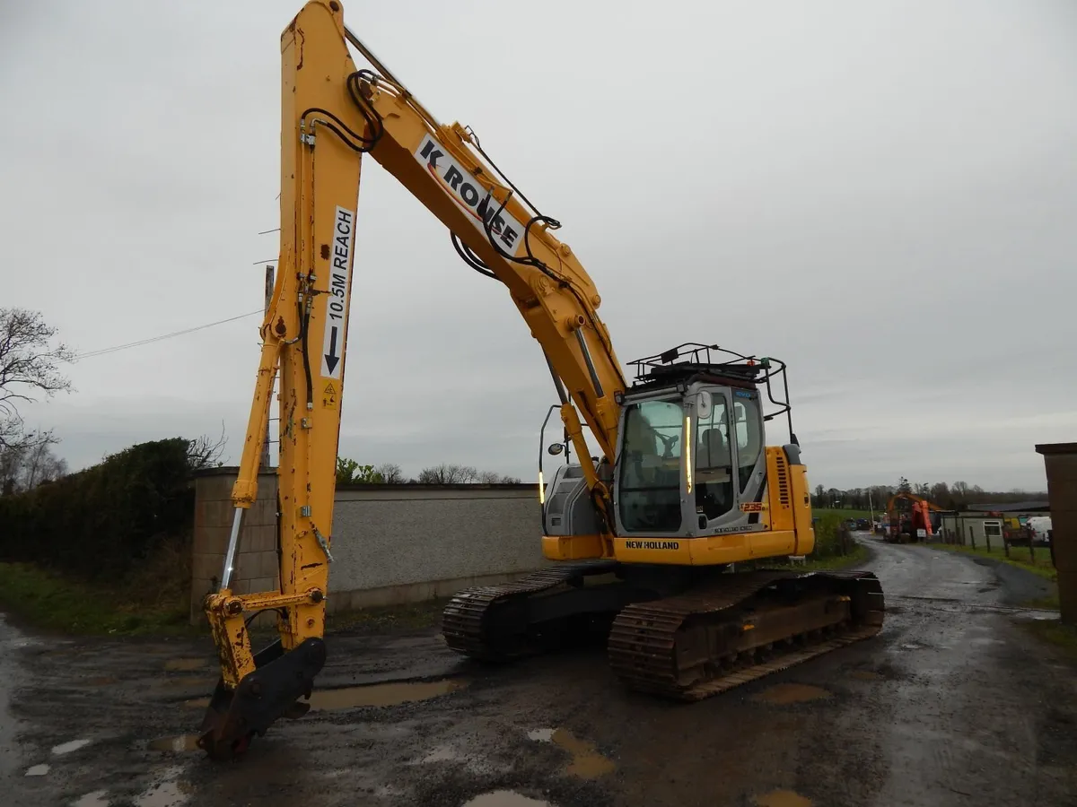 New Holland 235  3 Piece Boom - Image 3