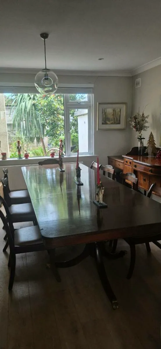 Dining Room Table - Image 1