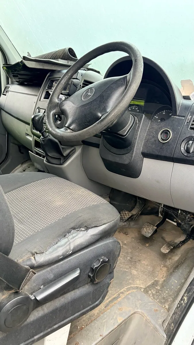 Mercedes sprinter - Image 1