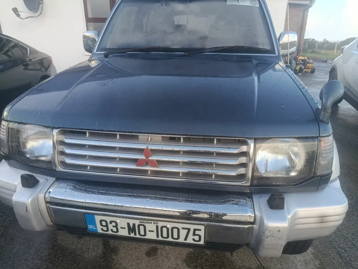Mitsubishi Pajero 1993 - Image 3