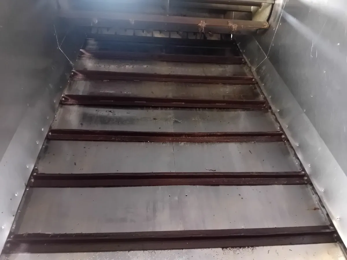 Conveyor - Feed Hopper - Image 2