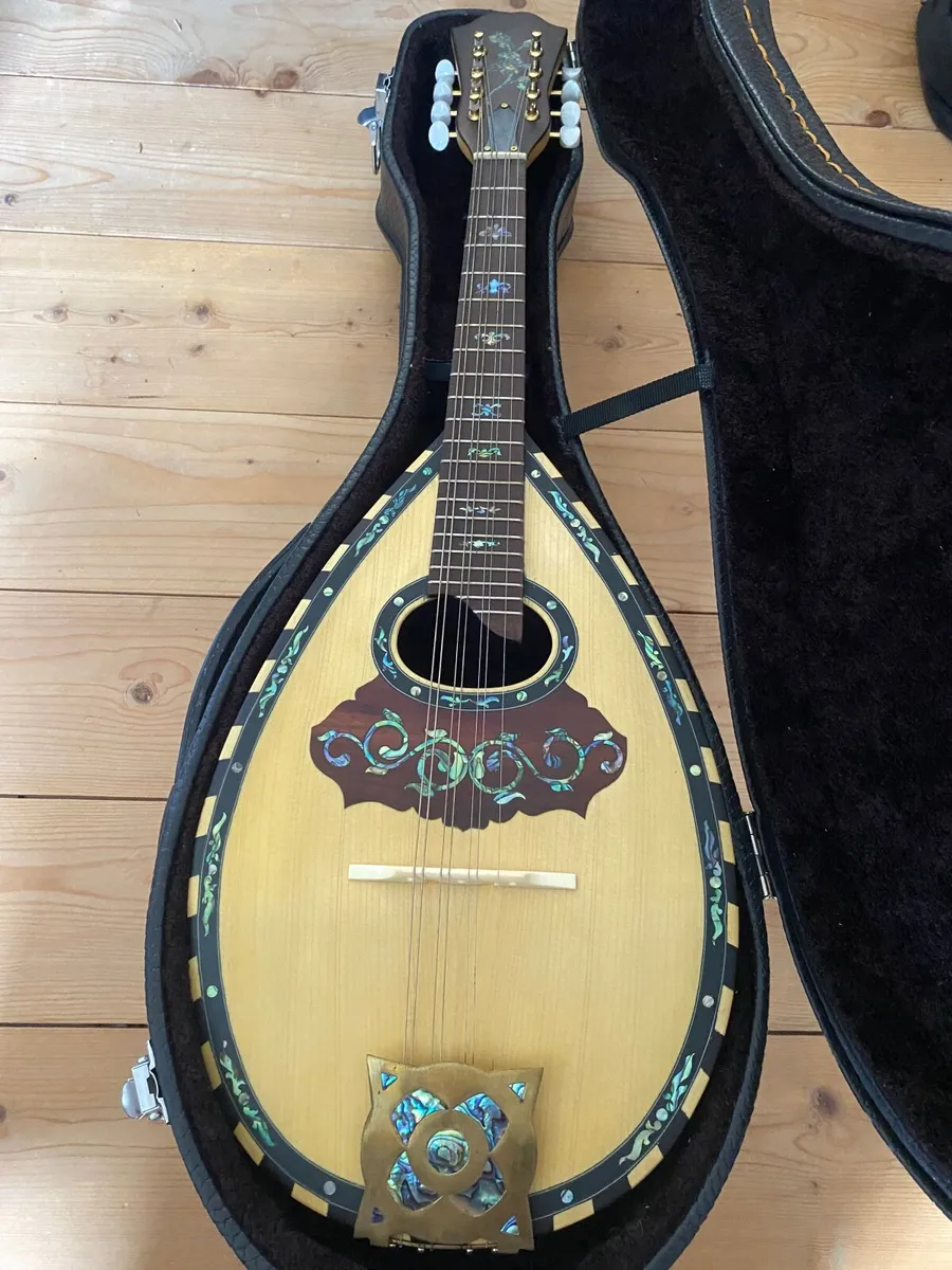 Mandolin - Image 1