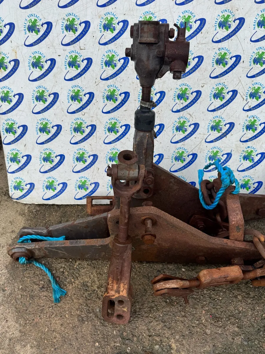 Massey Ferguson 399 Rear Lift Hook Arms - Image 2