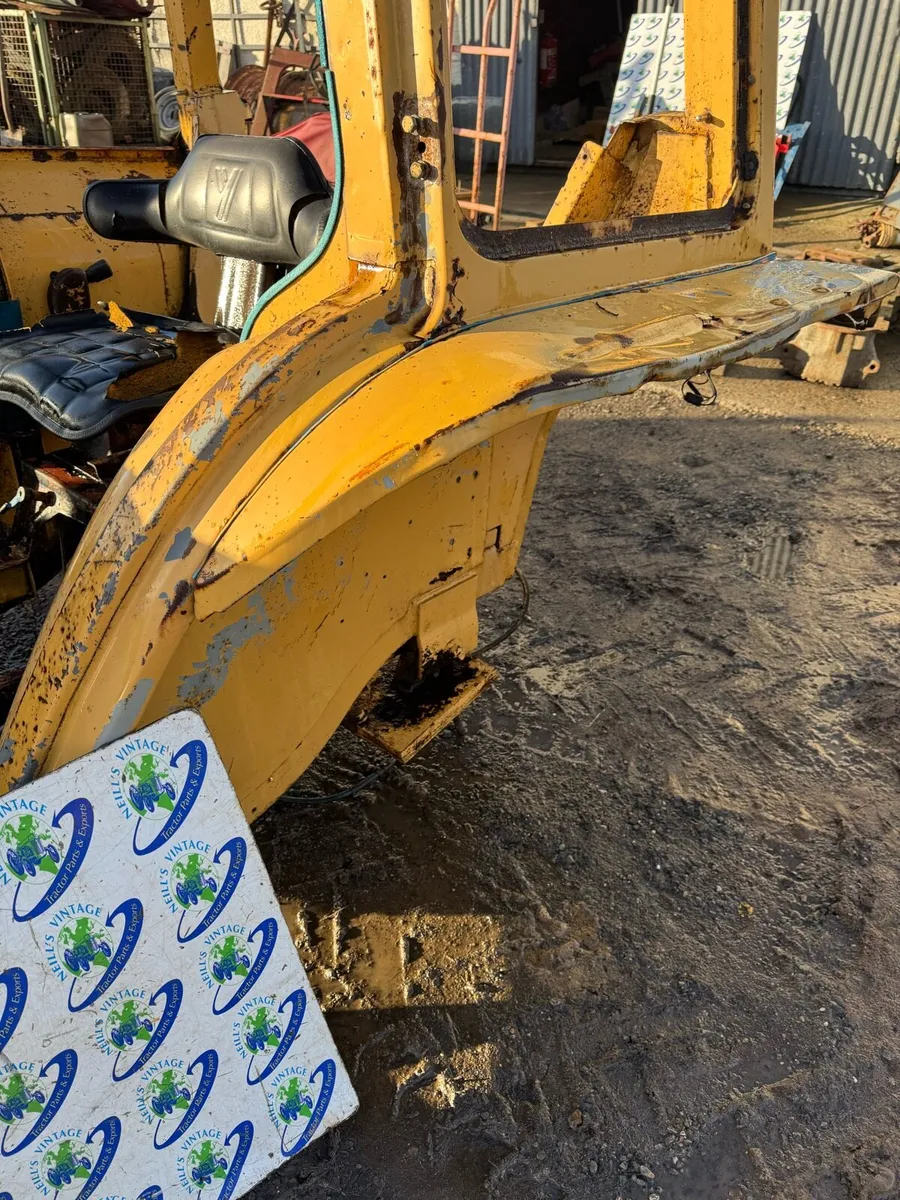 Ford Q Cab to suit 3 Cylinder Tractors - Image 3