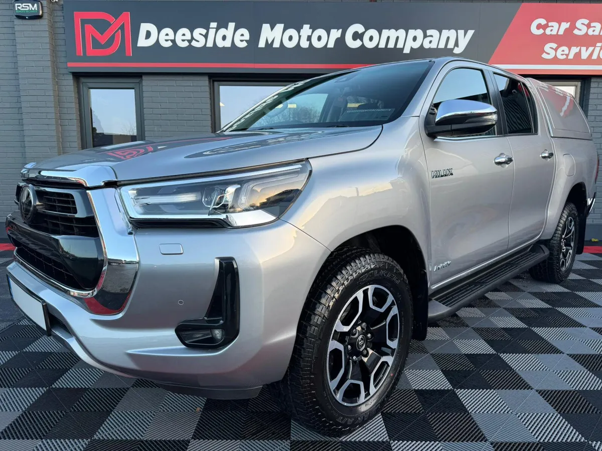 Toyota Hilux INVINCIBLE 2022, DOE , SERVICE, - Image 4