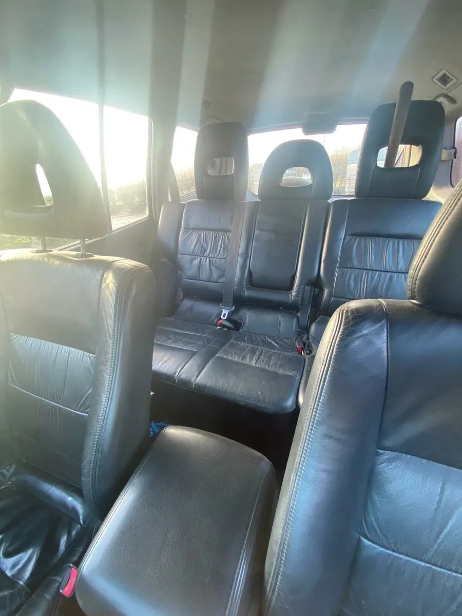 Mitibushi pajero lwb - Image 4