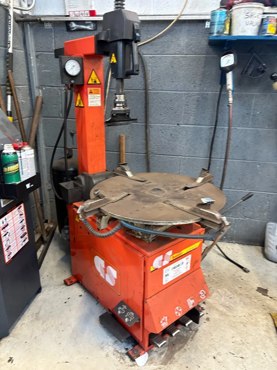 Tyre changer + Wheel balancer - Image 2