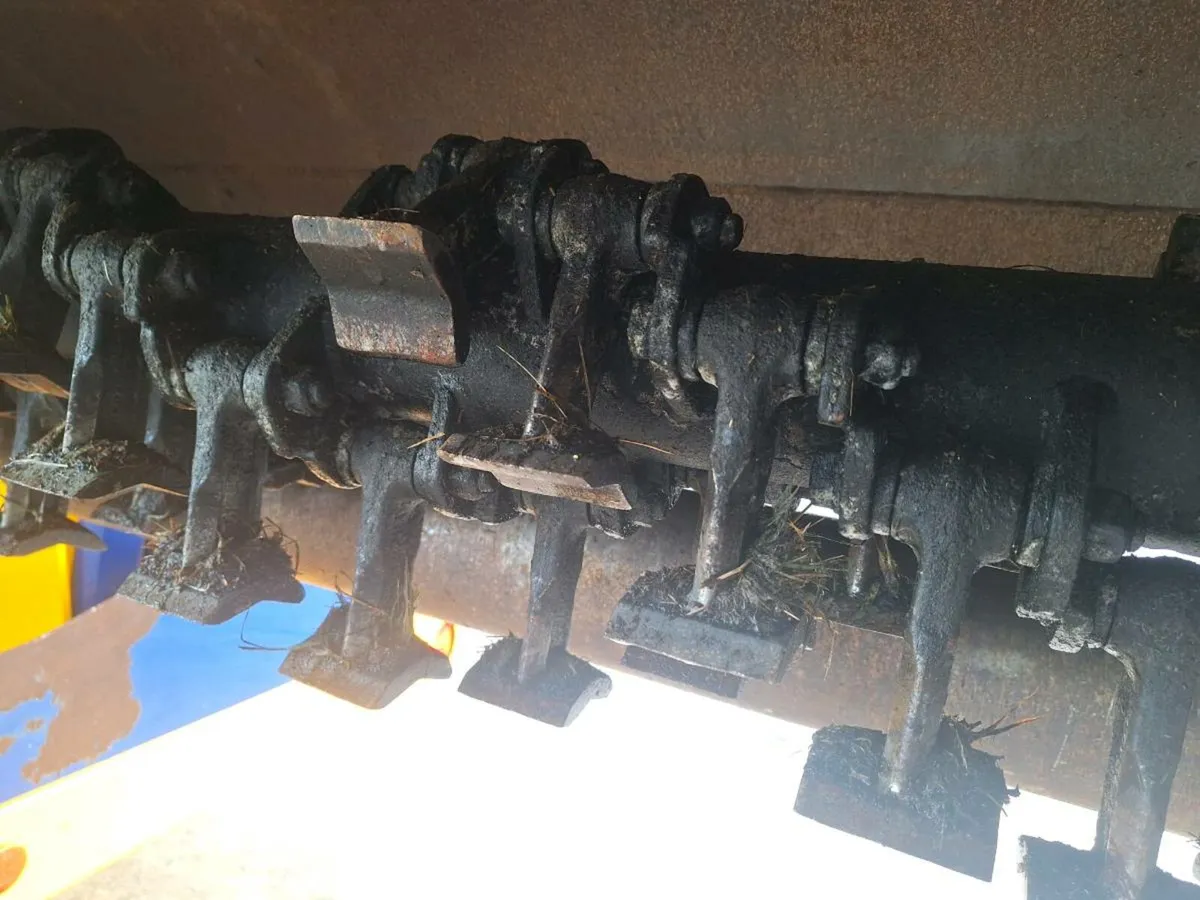 Bomford Kestrel Hedgecutter - Image 2