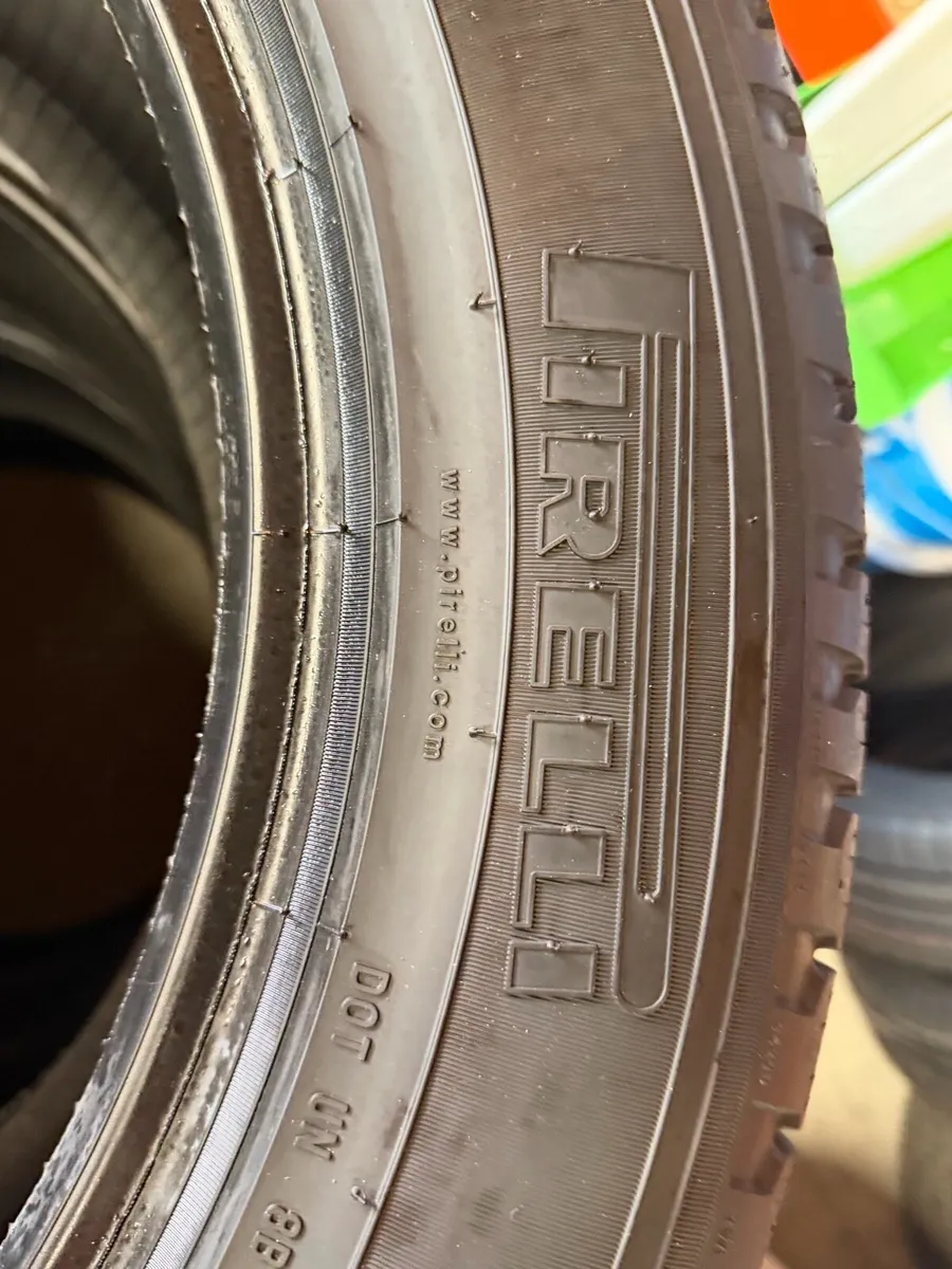 4x Brand new Pirelli 285/50R20 - Image 2