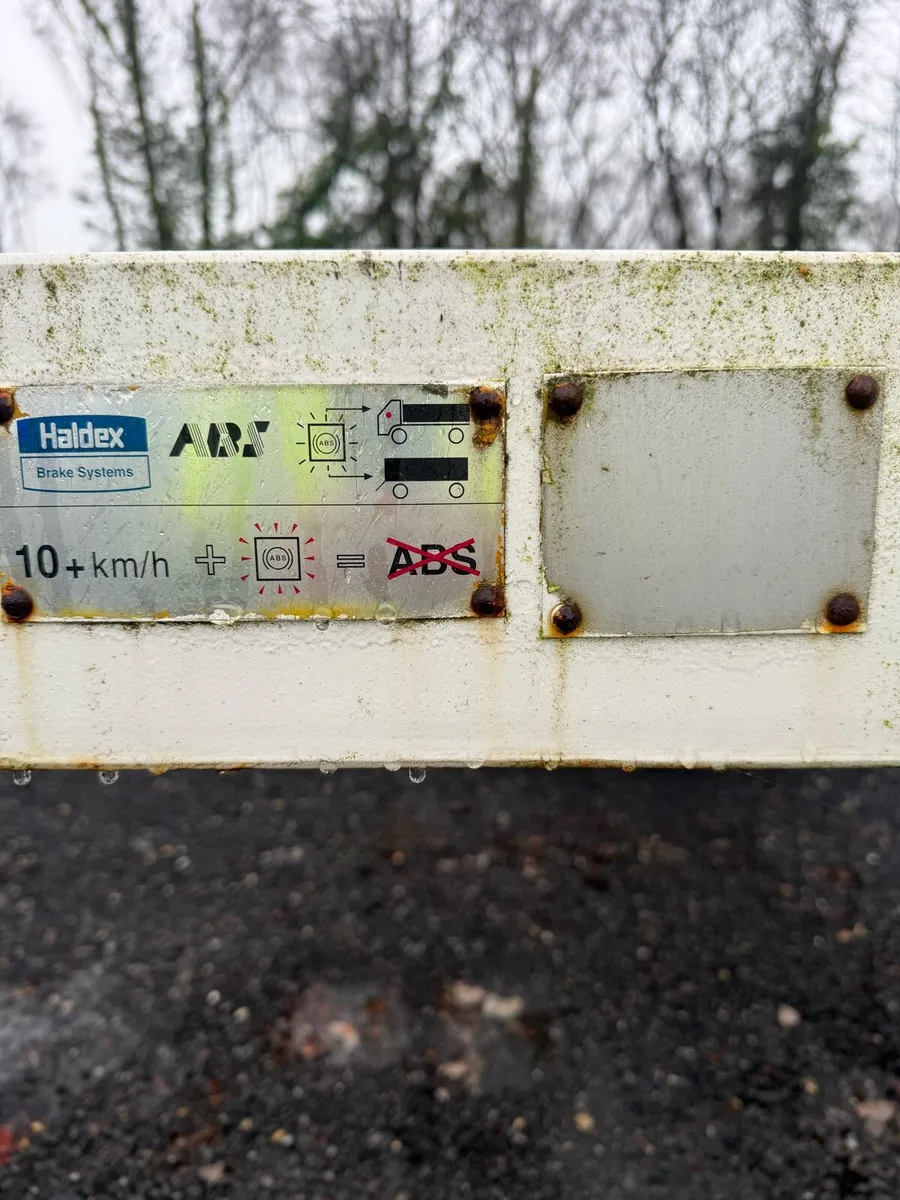 King 3 axle Lowloader - Image 3