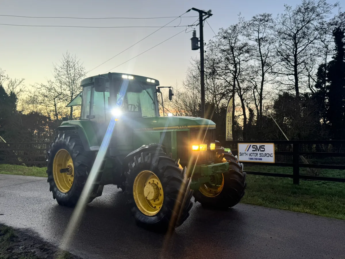 1994 John Deere 7700***** - Image 1