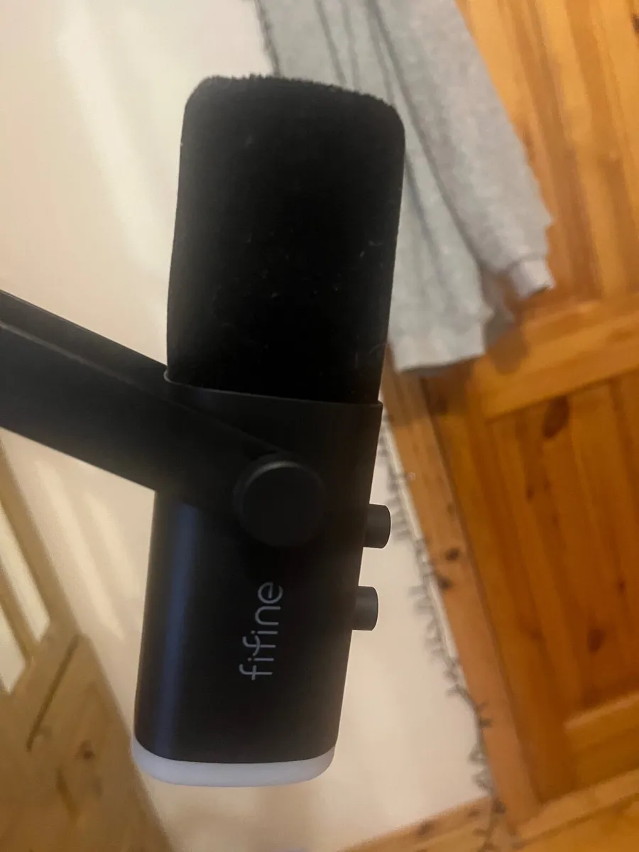 Microphone - Image 1