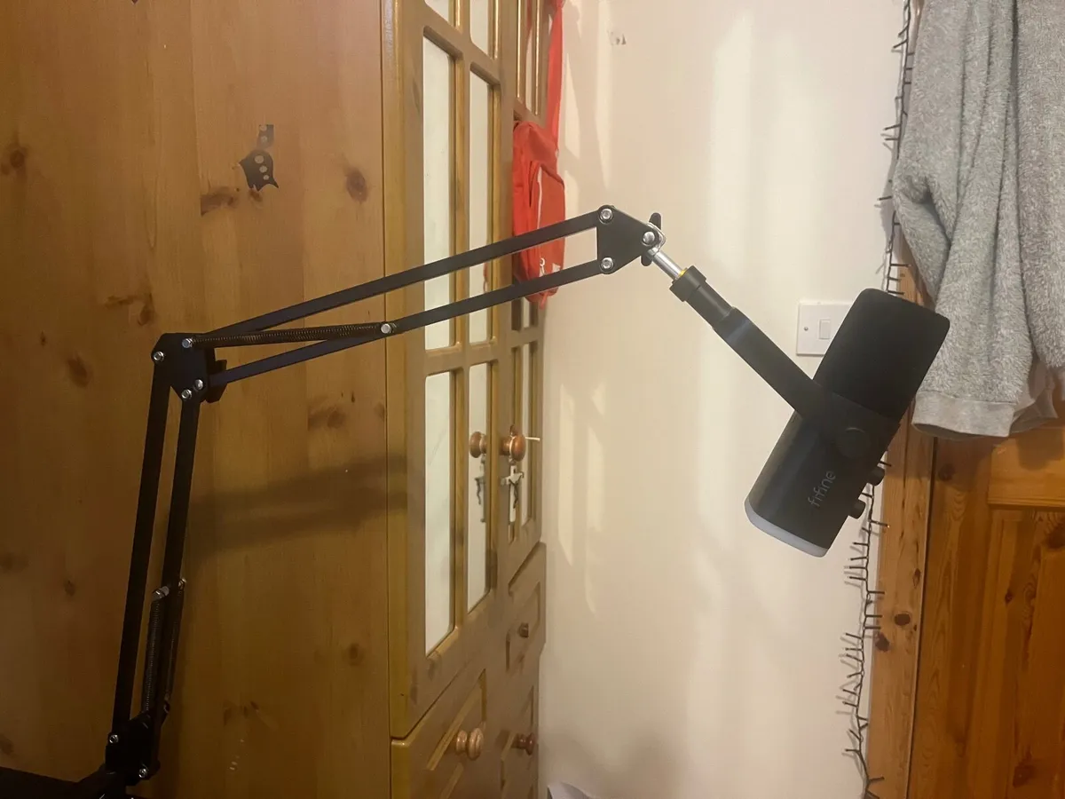 Microphone - Image 4