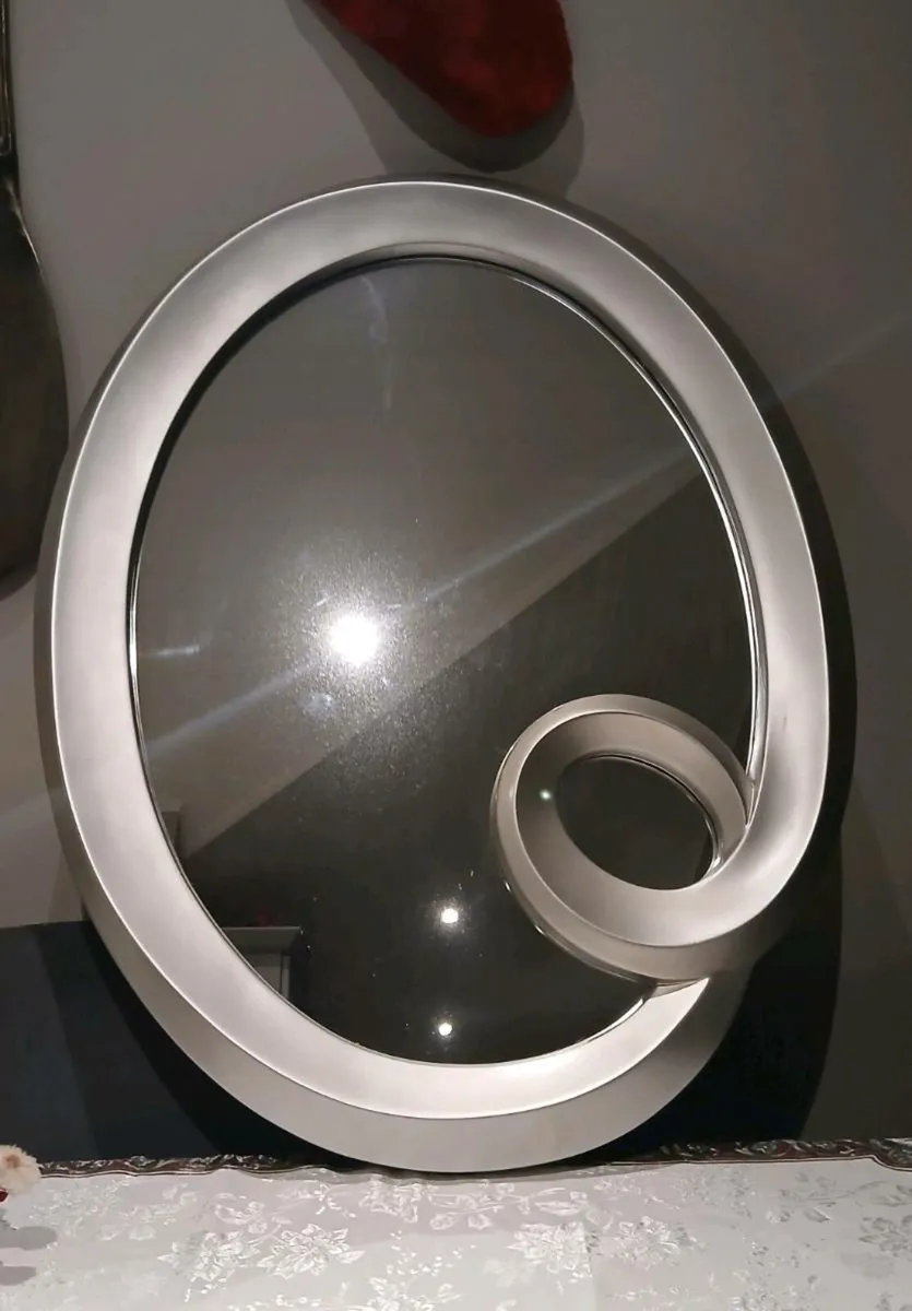 Framed mirror - Image 2