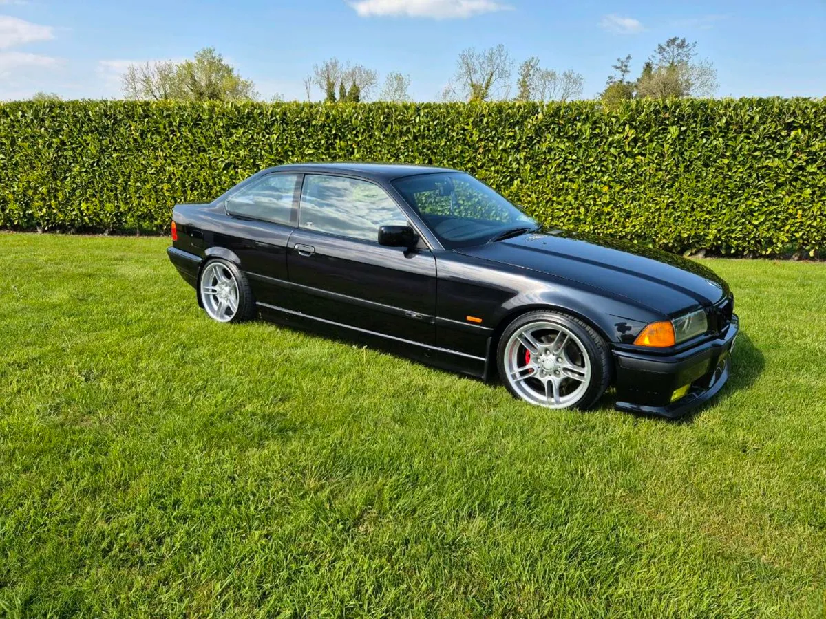 Bmw e 36 - Image 1