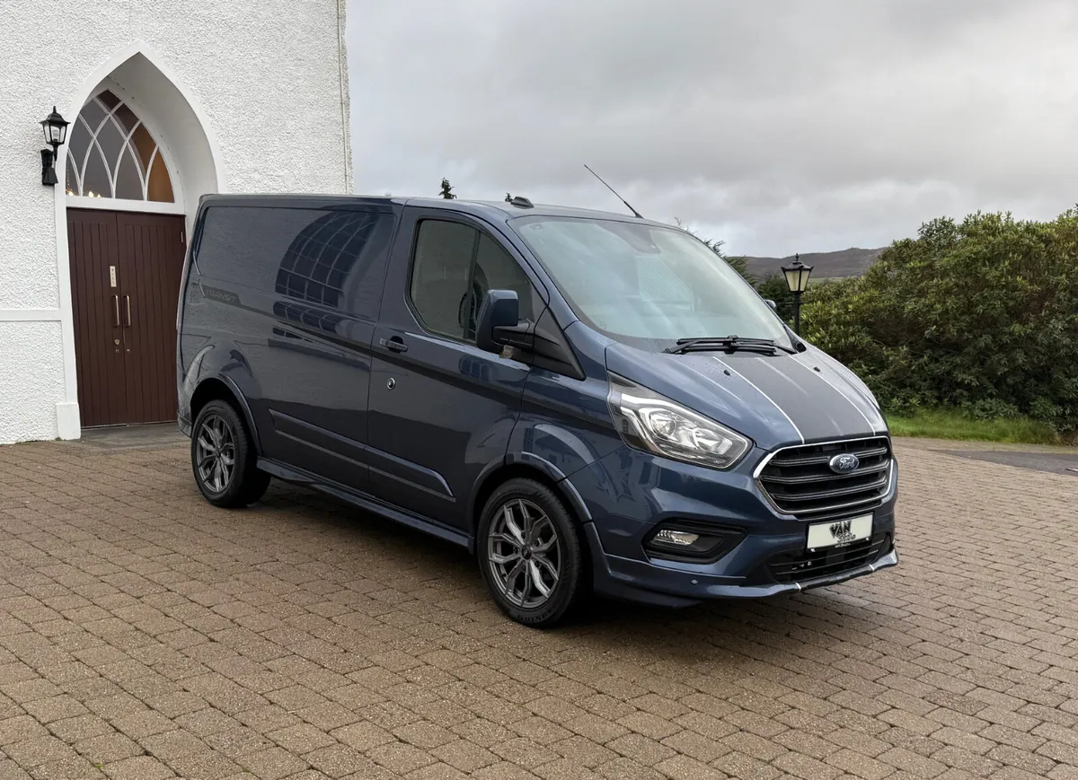 2022 Ford Transit Custom 2.0 EBL 130 320 SWB - Image 1