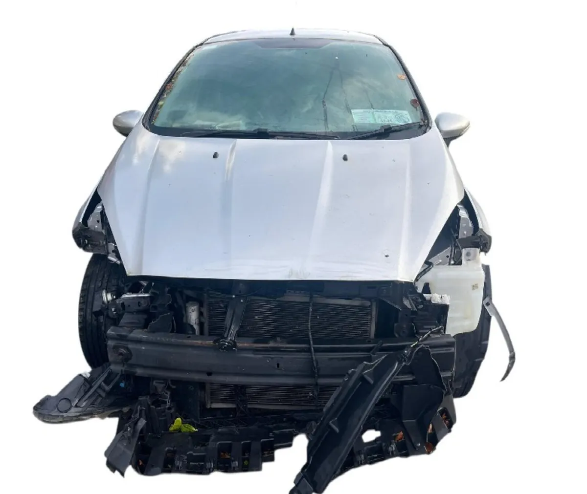 2016 Ford Fiesta for Breaking/Dismantling - Image 3