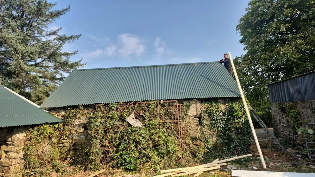 Nationwide Farm Shed Repairs, Round Roof Repairs - Image 4