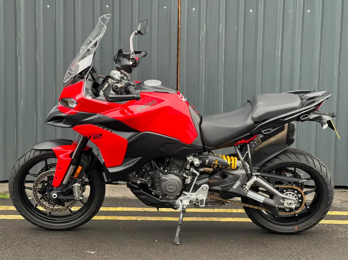 Ducati Multistrada V2 - Image 3