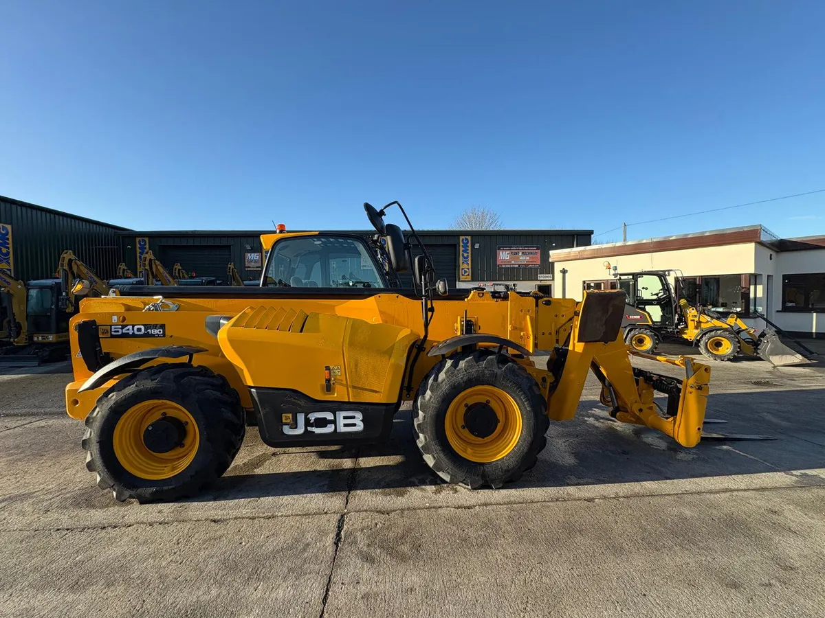 2022 JCB 540-180 Hi Viz | 1,300 Hours | 4T Lift | - Image 3