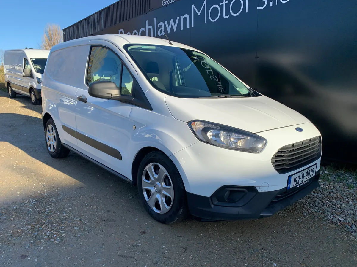 FORD TRANSIT COURIER 1.5 TDCI 6SP TREND - Image 2