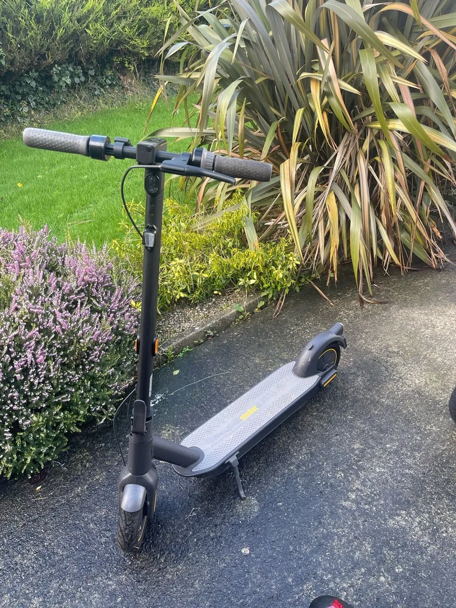 Electric scooters - Image 3