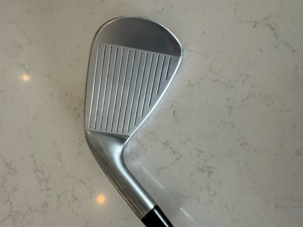 Titelist T150 irons (2025) and Volkey SM10 wedges - Image 3