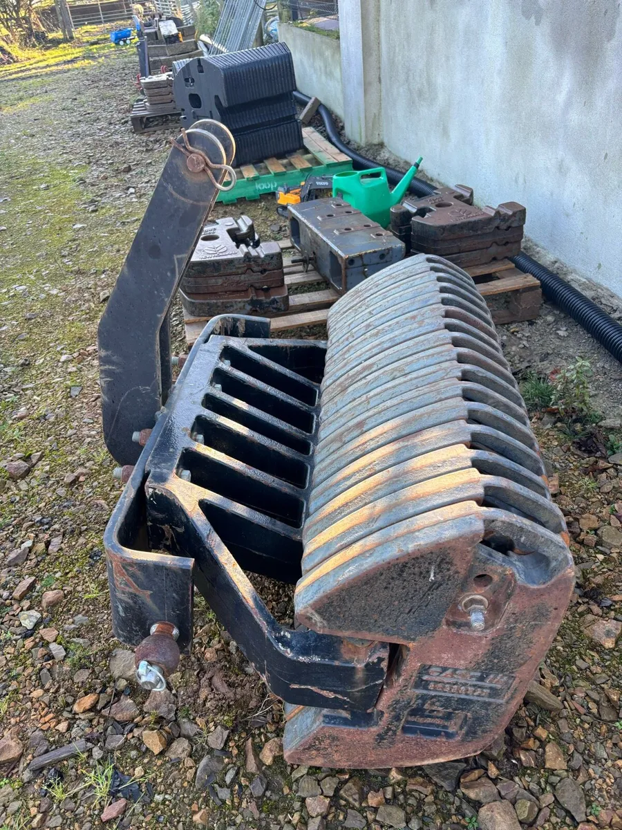 Case 45kg weights on tombstone & linkage frame - Image 4