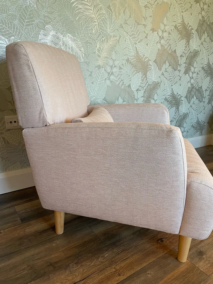 2 Meadows and Byrne Armchairs - Image 3