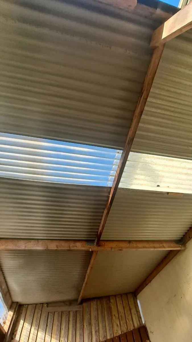 Metal sheets/roof - Image 3