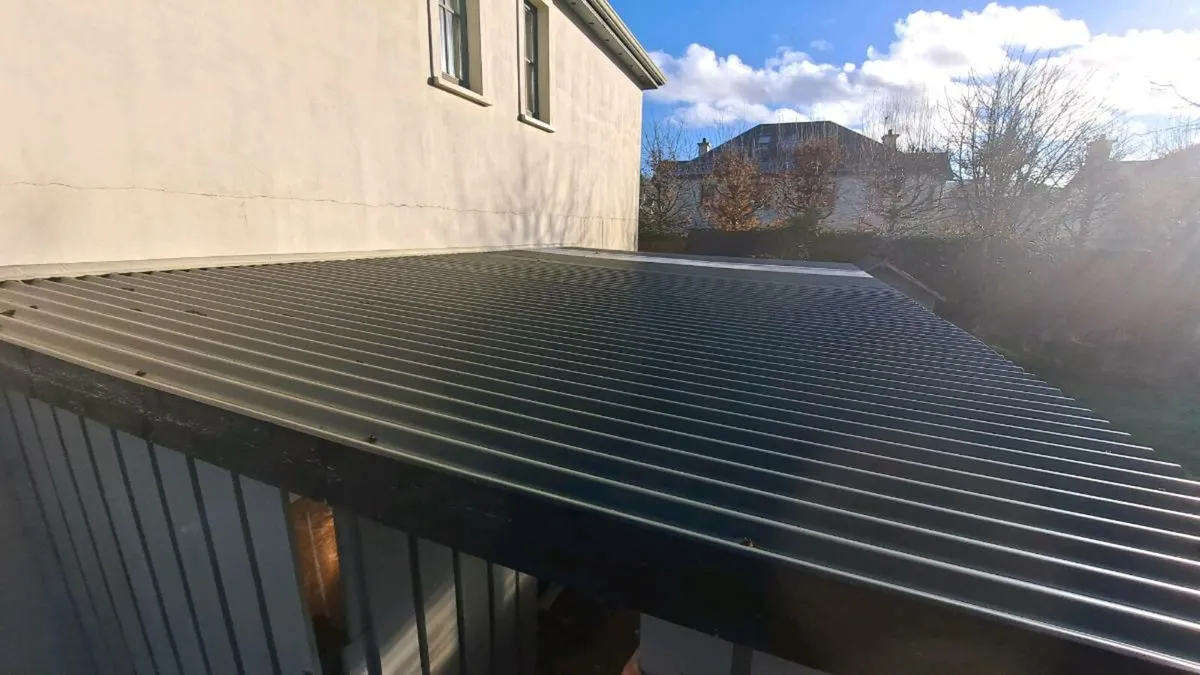 Metal sheets/roof - Image 4